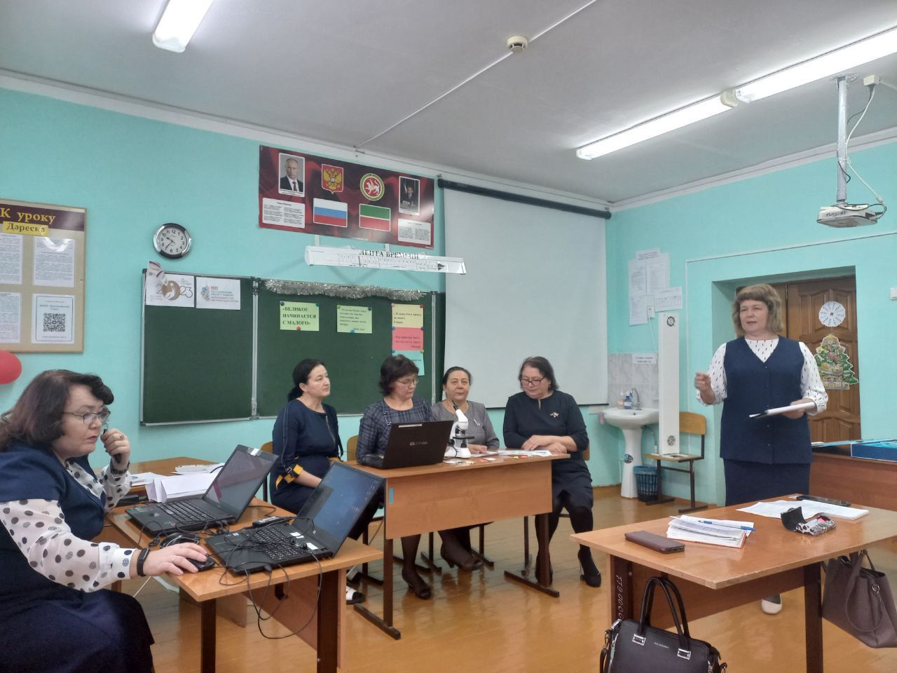 Балтач районы мәктәп директорларының укыту эшләре буенча урынбасарлары белән күрештек