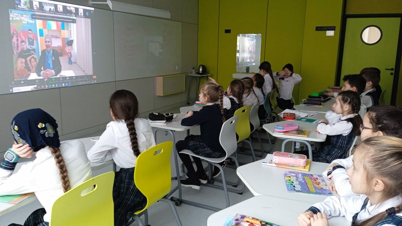 «Балачак әдипләре»ндә кунакта – Йолдыз Шәрапова