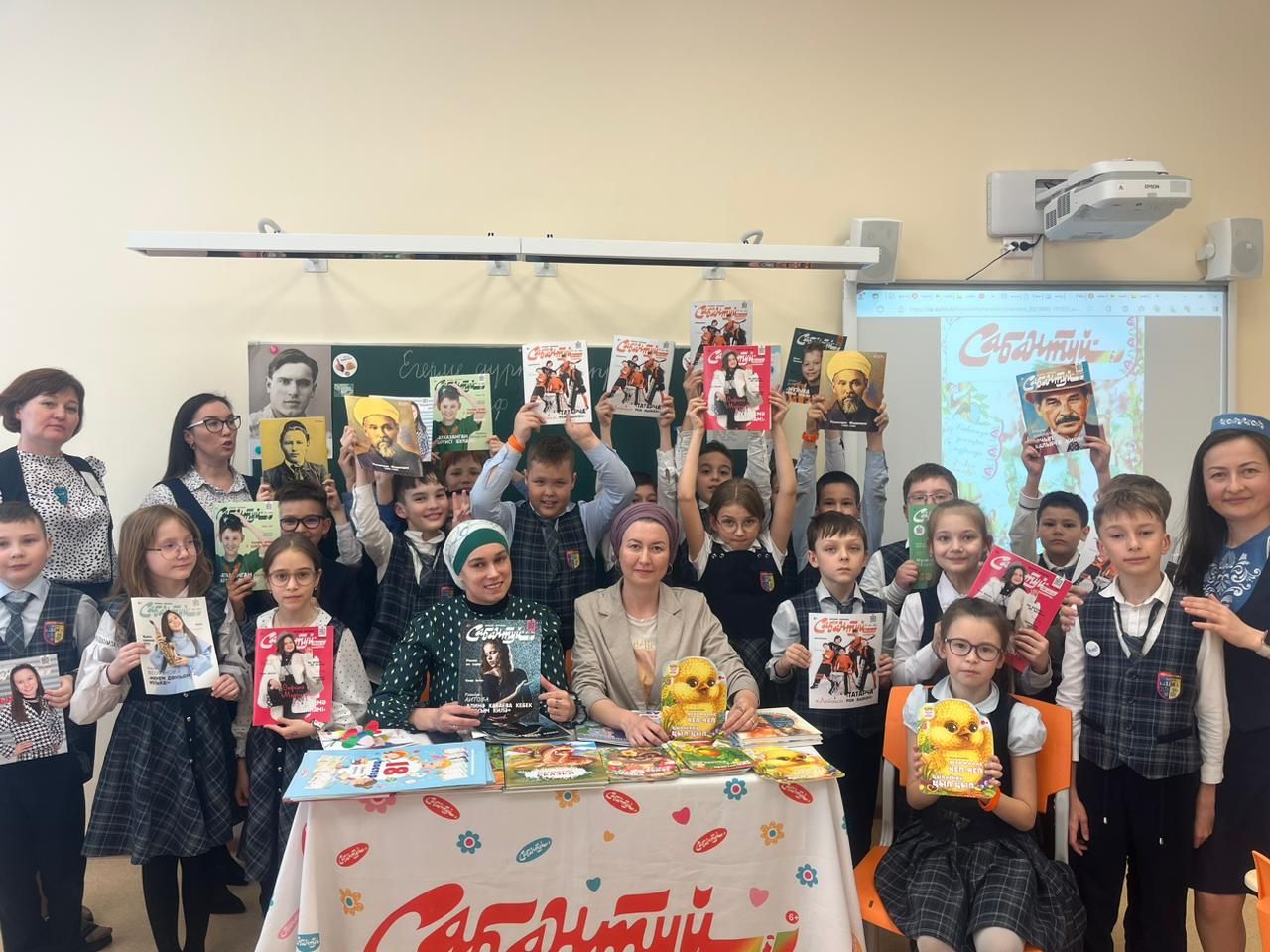 «Преспектива» күппрофильле 186 лицейда укучылар белән күрештек.
